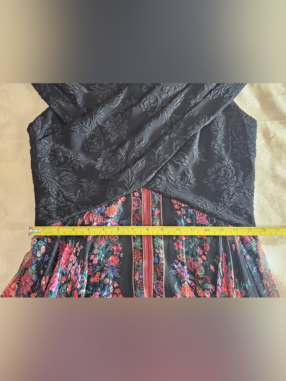 👗✨ Tadashi Shoji Black Floral Off-Shoulder Maxi Gown Size 10 NWT 🌸🖤 - Picture 5 of 11